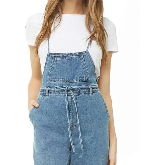FOREVER 21 Women's Medium Wash Strappy Denim fitted overalls Jumpsuit Size S - Picture 3 of 13